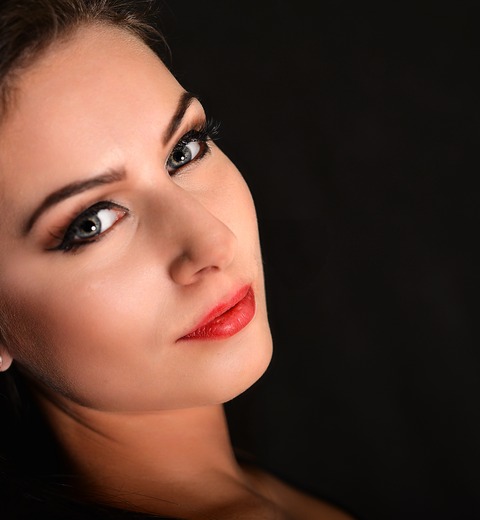 Recovery and results after sunken eyes treatment