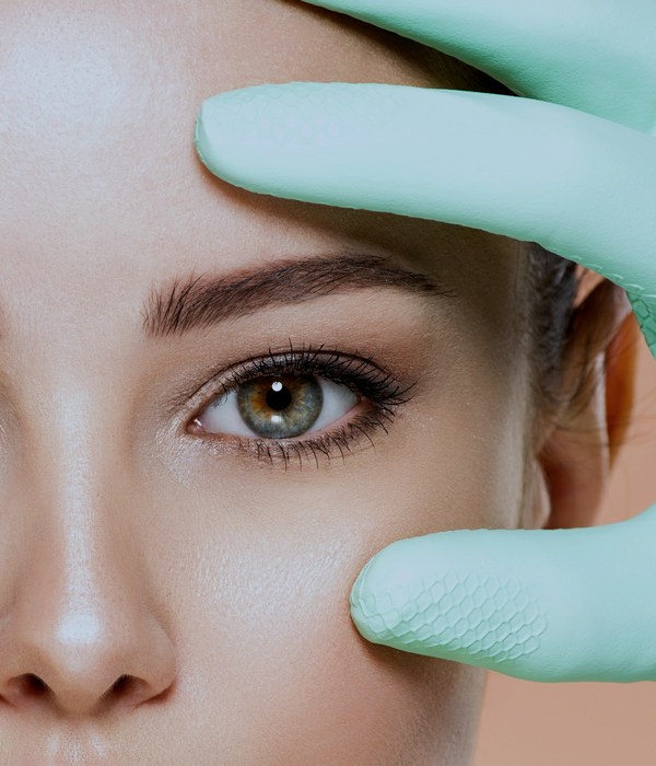 Facial Palsy treatment being carried out at the clinic